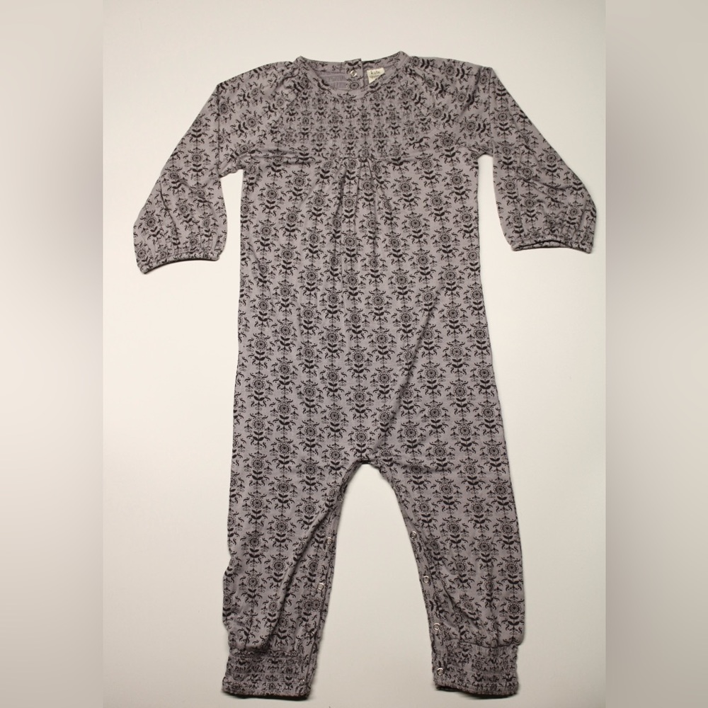 Kate Quinn romper
